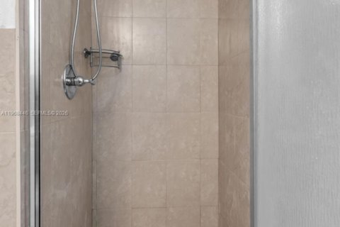 Condominio en venta en Miami Beach, Florida, 2 dormitorios, 152.82 m2 № 2030344 - foto 30