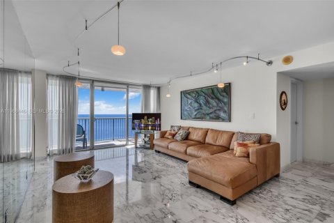 Condominio en venta en Miami Beach, Florida, 2 dormitorios, 152.82 m2 № 2030344 - foto 8