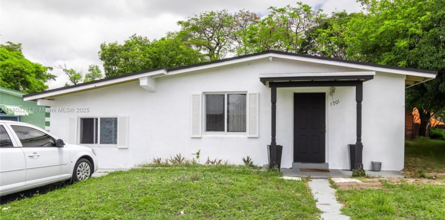 House in Fort Lauderdale, Florida 4 bedrooms, 109.81 sq.m. № 1688934