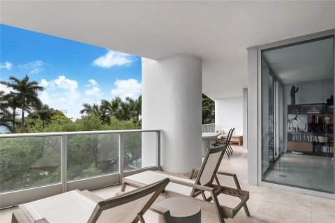 Condominio en venta en Miami, Florida, 2 dormitorios, 163.14 m2 № 1692764 - foto 13