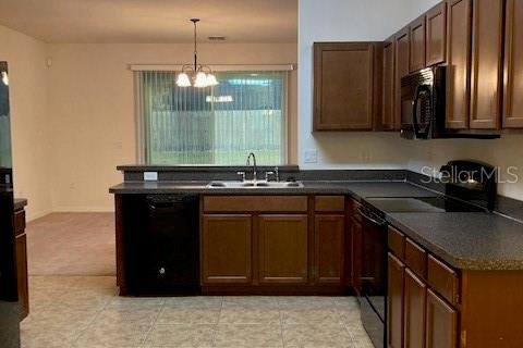 Снять в аренду виллу или дом в Деланд, Флорида 1 комната, 143.16м2, № 1916511 - фото 5