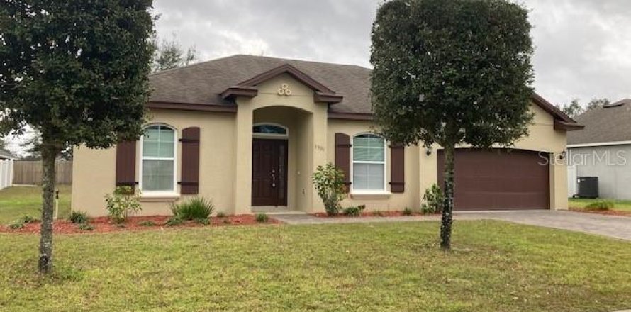 Casa en DeLand, Florida 3 dormitorios, 143.16 m2 № 1916511