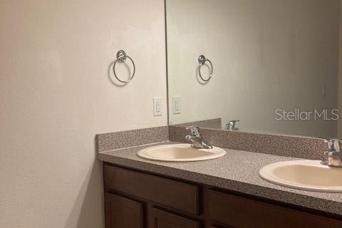 Снять в аренду виллу или дом в Деланд, Флорида 1 комната, 143.16м2, № 1916511 - фото 16