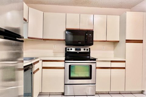 Купить кондоминиум в Коконат Крик, Флорида 4 комнаты, 99.41м2, № 2146989 - фото 7