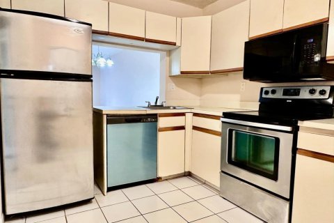 Купить кондоминиум в Коконат Крик, Флорида 4 комнаты, 99.41м2, № 2146989 - фото 8
