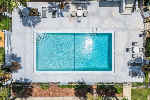 Villa ou maison à louer à Kissimmee, Floride: 2 chambres, 80.27 m2 № 2299884 - photo 28