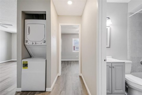 Villa ou maison à louer à Kissimmee, Floride: 2 chambres, 80.27 m2 № 2299884 - photo 20