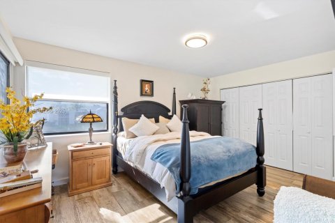 Купить таунхаус в Хомстед, Флорида 2 спальни, 90.12м2, № 2034946 - фото 22