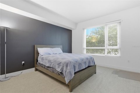 Condo in Tampa, Florida, 2 bedrooms № 2121284 - photo 10