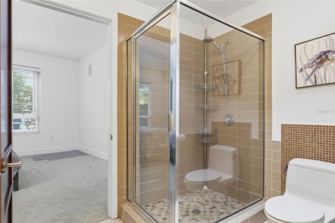 Condo in Tampa, Florida, 2 bedrooms № 2121284 - photo 11