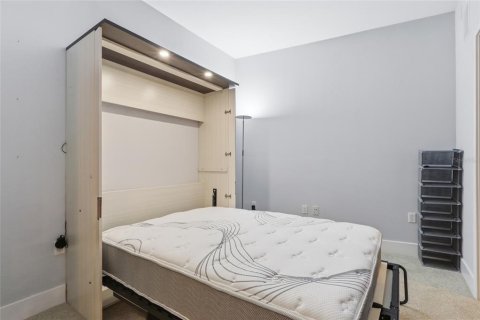 Condo in Tampa, Florida, 2 bedrooms № 2121284 - photo 15