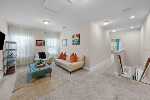 Townhouse in Tampa, Florida 3 bedrooms, 191.84 sq.m. № 1901342 - photo 27