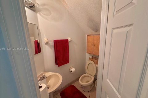 Villa ou maison à vendre à Lauderhill, Floride: 3 chambres, 152.36 m2 № 2079630 - photo 19
