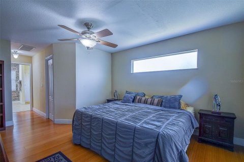 Villa ou maison à louer à Hernando Beach, Floride: 3 chambres, 178.93 m2 № 2388123 - photo 16