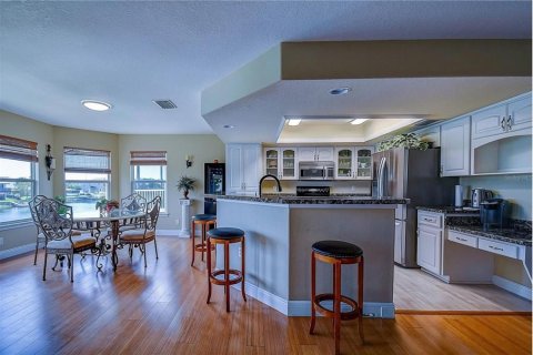 Villa ou maison à louer à Hernando Beach, Floride: 3 chambres, 178.93 m2 № 2388123 - photo 11
