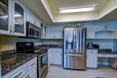Villa ou maison à louer à Hernando Beach, Floride: 3 chambres, 178.93 m2 № 2388123 - photo 12