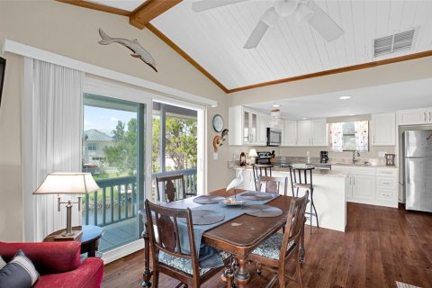 Villa ou maison à vendre à Homosassa, Floride: 2 chambres, 97.36 m2 № 2347929 - photo 21