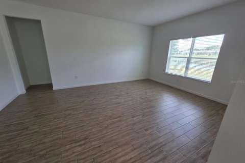 House in DeLand, Florida 4 bedrooms, 180.69 sq.m. № 1878325 - photo 17