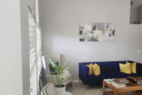 Casa en venta en Apopka, Florida, 3 dormitorios, 155.24 m2 № 2386232 - foto 9