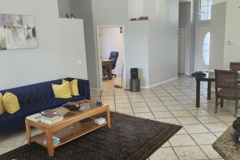 Casa en venta en Apopka, Florida, 3 dormitorios, 155.24 m2 № 2386232 - foto 10