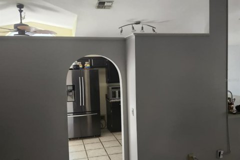 Casa en venta en Apopka, Florida, 3 dormitorios, 155.24 m2 № 2386232 - foto 29