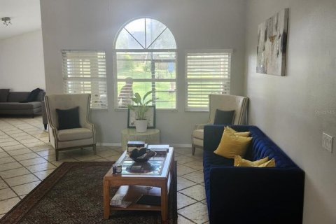 Casa en venta en Apopka, Florida, 3 dormitorios, 155.24 m2 № 2386232 - foto 11