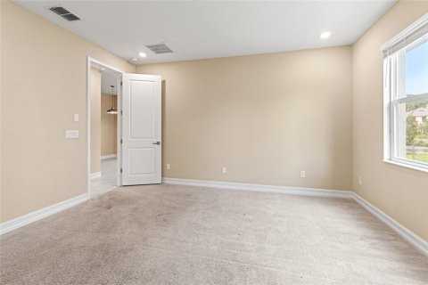 Townhouse in ESTANCIA

 in Wesley Chapel, Florida 4 bedrooms, 171.31 sq.m. № 1796922 - photo 25