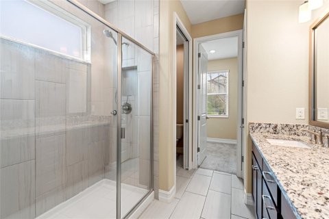 Townhouse in ESTANCIA

 in Wesley Chapel, Florida 4 bedrooms, 171.31 sq.m. № 1796922 - photo 23