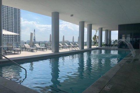 Купить кондоминиум в Майами, Флорида 1 спальня, 69.86м2, № 2029170 - фото 12