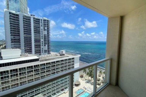 Condominio en alquiler en Sunny Isles Beach, Florida, 2 dormitorios, 152.08 m2 № 1962671 - foto 18