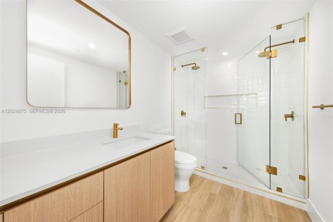 Condo in Miami, Florida  № 2257365 - photo 11