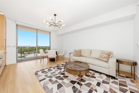 Condo in Miami, Florida  № 2257365 - photo 3