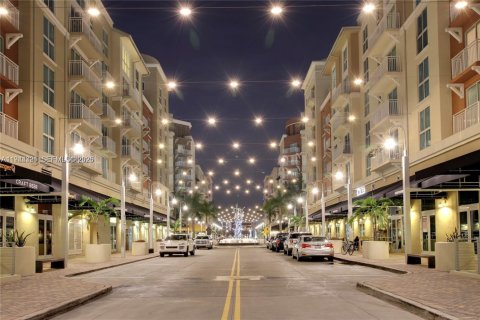 Copropriété à louer à Miami, Floride: 1 chambre, 65.03 m2 № 2000919 - photo 11