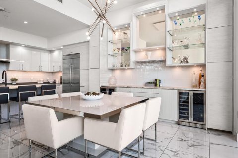 Copropriété à vendre à Sarasota, Floride: 1 chambre, 132.01 m2 № 2418711 - photo 27
