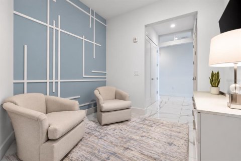 Copropriété à vendre à Sarasota, Floride: 1 chambre, 132.01 m2 № 2418711 - photo 12