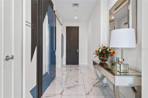 Copropriété à vendre à Sarasota, Floride: 1 chambre, 132.01 m2 № 2418711 - photo 9