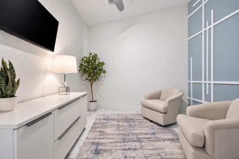 Copropriété à vendre à Sarasota, Floride: 1 chambre, 132.01 m2 № 2418711 - photo 13