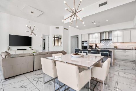 Copropriété à vendre à Sarasota, Floride: 1 chambre, 132.01 m2 № 2418711 - photo 29