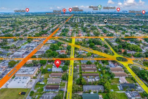 Propiedad comercial en venta en Hollywood, Florida, 155.05 m2 № 2016064 - foto 14