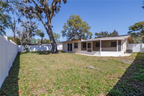 Villa ou maison à vendre à Holly Hill, Floride: 2 chambres, 136.94 m2 № 2143050 - photo 23