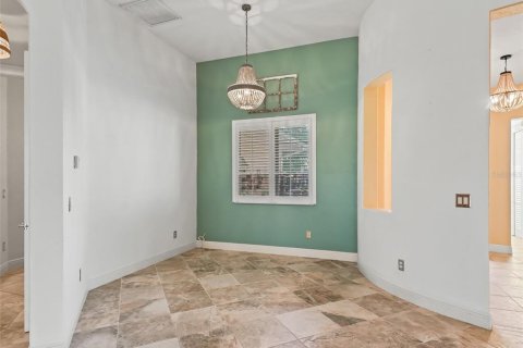 Villa ou maison à vendre à Lady Lake, Floride: 3 chambres, 263.19 m2 № 1609152 - photo 18