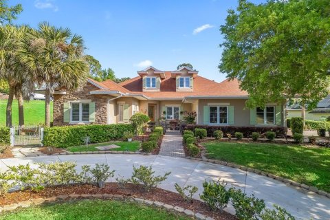 Villa ou maison à vendre à Lady Lake, Floride: 3 chambres, 263.19 m2 № 1609152 - photo 1