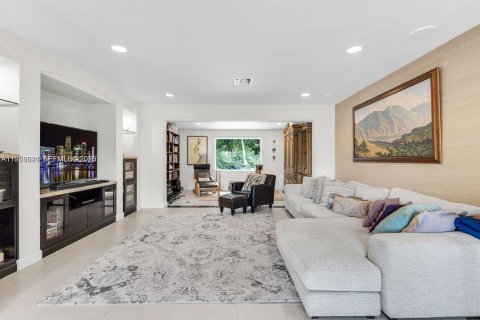 Terreno en venta en Pinecrest, Florida № 2033208 - foto 6