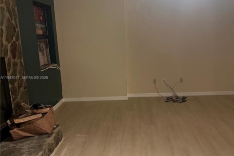 Снять в аренду виллу или дом в Сент-Луси, Флорида 3 спальни, 187.11м2, № 1999330 - фото 6