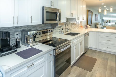 Casa en venta en Delray Beach, Florida, 2 dormitorios, 108.42 m2 № 2000057 - foto 9