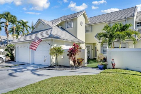 Adosado en venta en Doral, Florida, 3 dormitorios, 187.11 m2 № 1996677 - foto 5