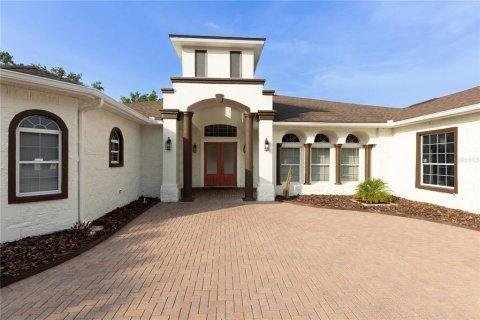 Casa en venta en Kissimmee, Florida, 4 dormitorios, 405.98 m2 № 1908972 - foto 4