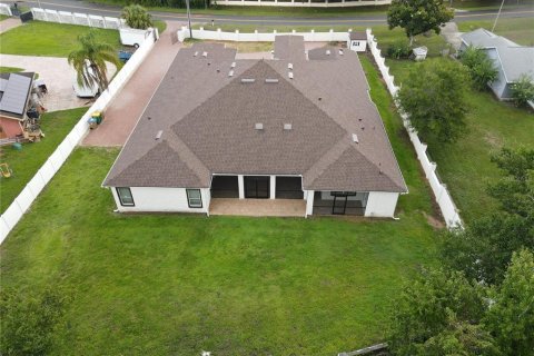 Casa en venta en Kissimmee, Florida, 4 dormitorios, 405.98 m2 № 1908972 - foto 17