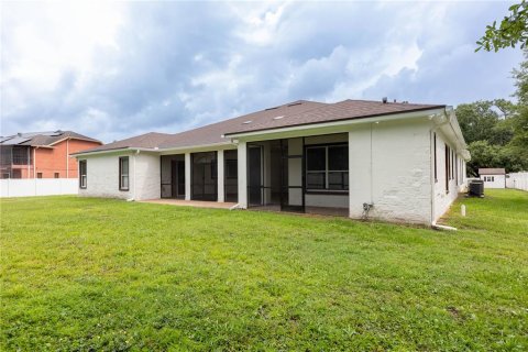 Casa en venta en Kissimmee, Florida, 4 dormitorios, 405.98 m2 № 1908972 - foto 14