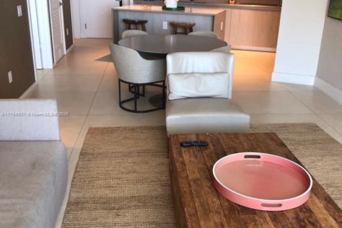 Condominio en venta en Hollywood, Florida, 2 dormitorios № 2077194 - foto 24